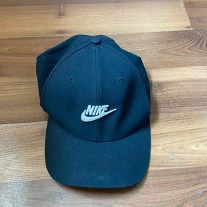 Mens Nike hat